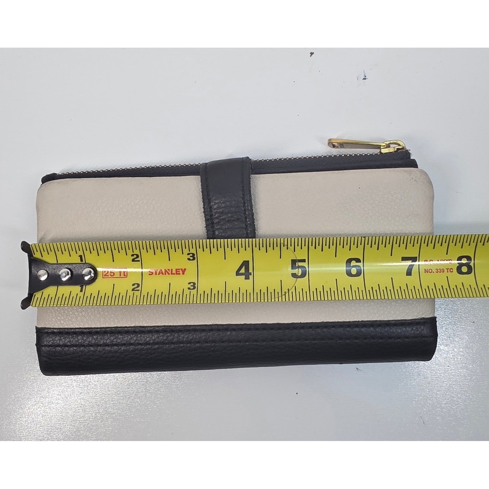 Fossil Logan Tab Clutch Wallet Cream Black Pebbled Leather Bifold SL7830 - Picture 5 of 6